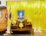 เทศบาลตำบลนาบินหลา ประดับตกแต่งสถานที่และจัดตั้งโต๊ะหมู่บูชา